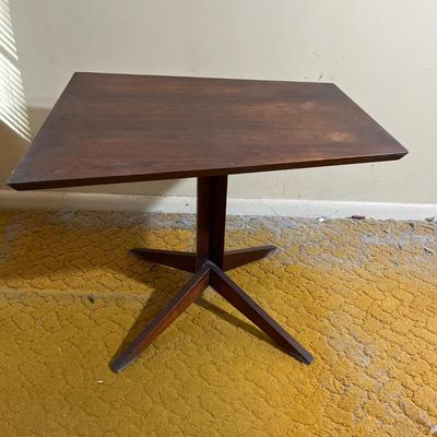 LOT 177U: Vintage Mid Century Modern Side Table
