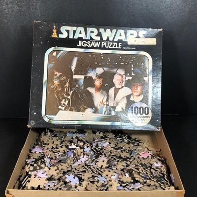 LOT 220D: Vintage Star Wars - 1978 Kenner X-Wing, Kenner Photo Puzzles, Photo Story Books & 1977 Coca-Cola Darth Vader Glasses
