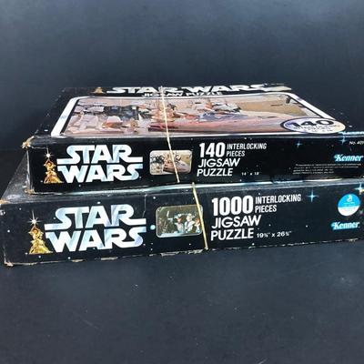 LOT 220D: Vintage Star Wars - 1978 Kenner X-Wing, Kenner Photo Puzzles, Photo Story Books & 1977 Coca-Cola Darth Vader Glasses