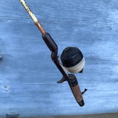 LOT 247G: Vintage Fishing Rods & Reels - Swift, Garcia, Sportfisher & More