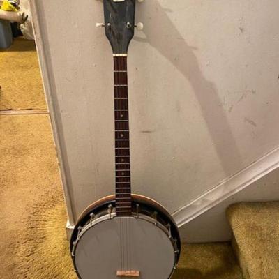 Silvertone 4 string banjo