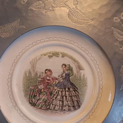 Wrought Farberware Aluminum plate frame platter with salt & pepper shakers