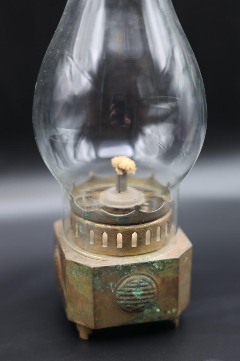 Griffin brand oil lamp deals