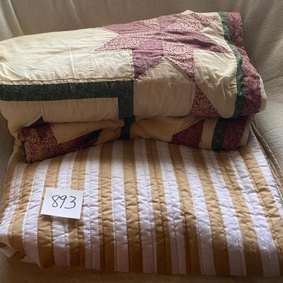 2 Comforters