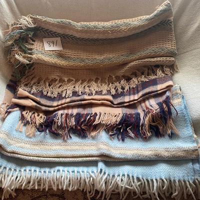 3 Blankets