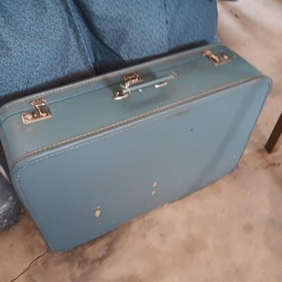 Two vintage suitcases Luggage