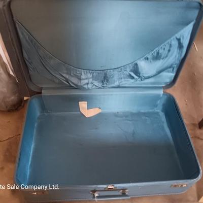 Two vintage suitcases Luggage