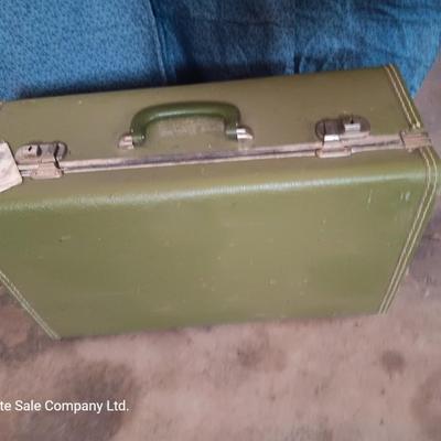 Two vintage suitcases Luggage
