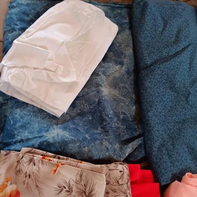 Large assortment of vintage fabric pieces - larger sized pieces