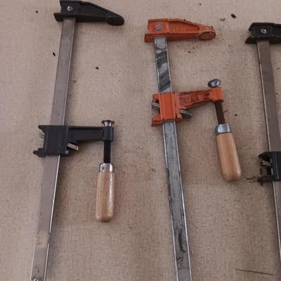 Assortment of bar clamps