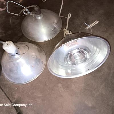 Three heat light lamp fixtures