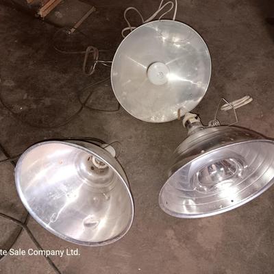 Three heat light lamp fixtures