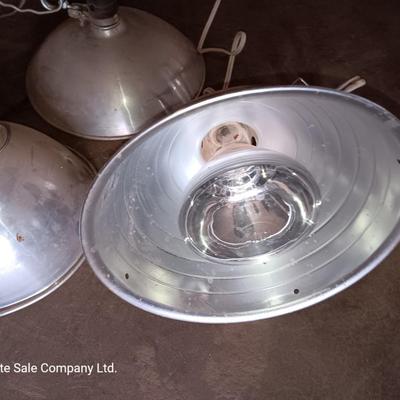 Three heat light lamp fixtures