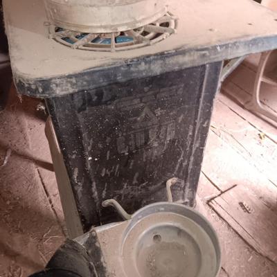 Antique early 1900's kerosene two burner stove with glass kerosene bottle