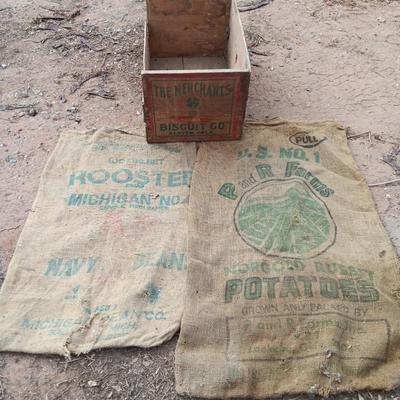 Vintage "The merchants Biscuit co. Denver colorado wooden crate with two Gunnie sacks