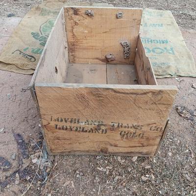 Vintage "The merchants Biscuit co. Denver colorado wooden crate with two Gunnie sacks