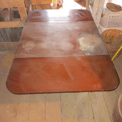 Antique Craddock furniture drop leaf table with 4 chairs