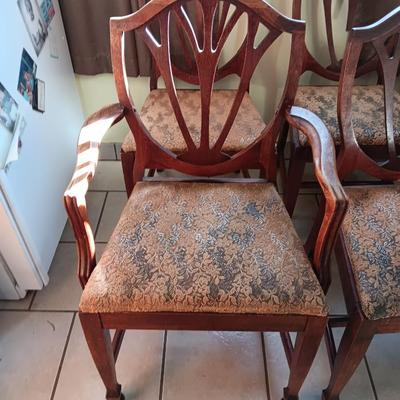 Antique Craddock furniture drop leaf table with 4 chairs