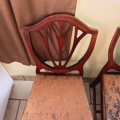 Antique Craddock furniture drop leaf table with 4 chairs