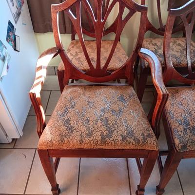 Antique Craddock furniture drop leaf table with 4 chairs