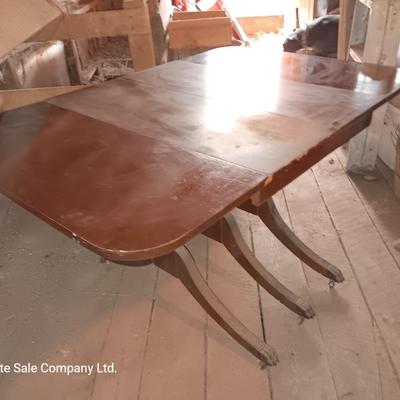 Antique Craddock furniture drop leaf table with 4 chairs