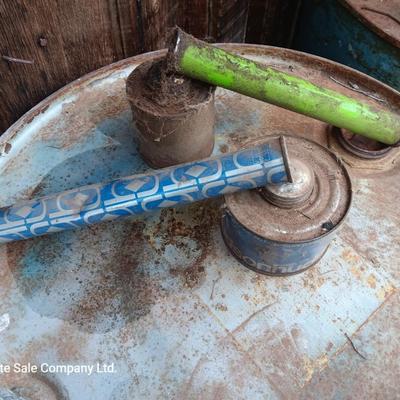 Two vintage Hudson sprayer / dusters