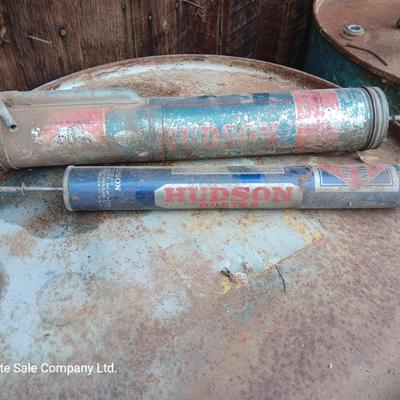 Two vintage Hundson sprayer / dusters without containers