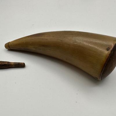 Five Powder & Cup Horns (5)