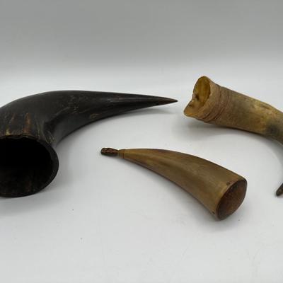 Five Powder & Cup Horns (5)