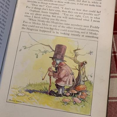 c.1921 Orphant Annie Color Illustrated Story Book