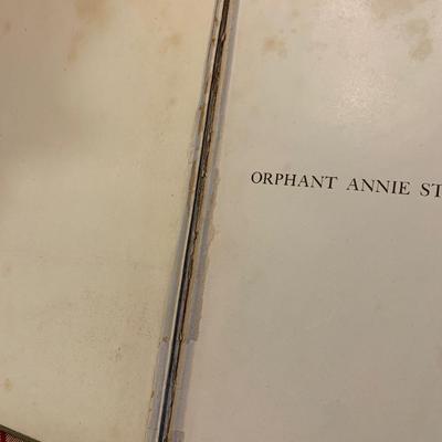 c.1921 Orphant Annie Color Illustrated Story Book