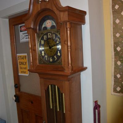 Vintage Franz Hermle 8 Day Chiming Grandfather Clock w/ Moon Phase 78.5â€x12â€x10â€