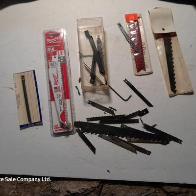 Assortment of saw blades - Jig saw and saws all some new in the package