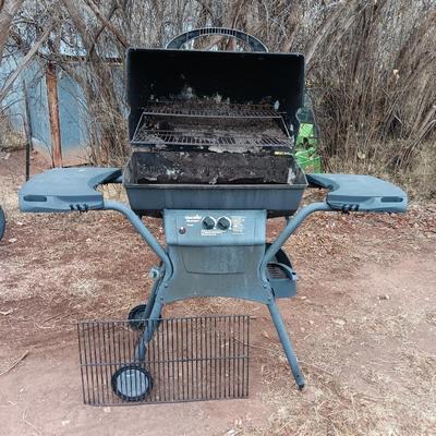 Char broil Barbeque grill