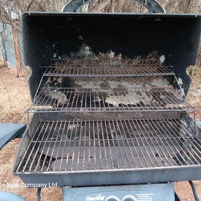 Char broil Barbeque grill
