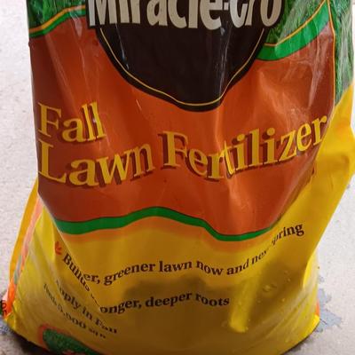 Gardening tools and fertilizer - the claw and other hand tools