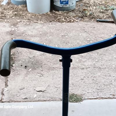 Gardening tools and fertilizer - the claw and other hand tools