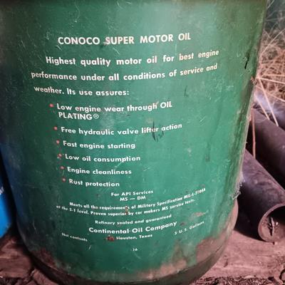 Three metal oil cans - Ford Hydraulic oil and Super motor oil