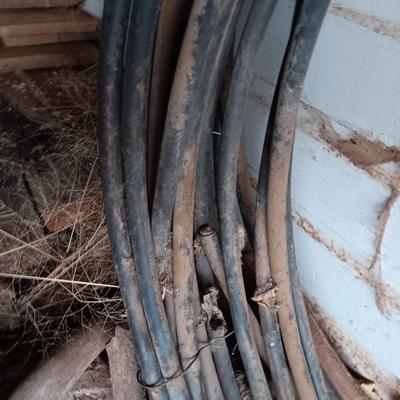 Large roll of Excelloy 250 MCM AL Compact 600V XLP Type RHH insulated wire