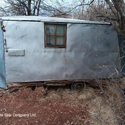 Antique camper trailer for parts - remodel - or scrap