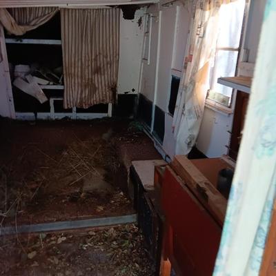 Antique camper trailer for parts - remodel - or scrap