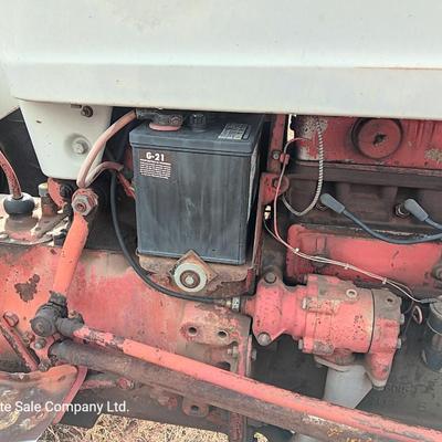 Running 1952 Ford 600 Tractor