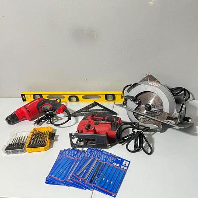 CRAFTSMAN / SKIL / RIDGID / DEWALT ~ Nineteen (19) Assorted Tools