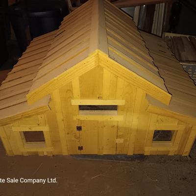 Large Hand-crafted Barn without lights