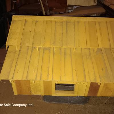 Large Hand-crafted Barn without lights