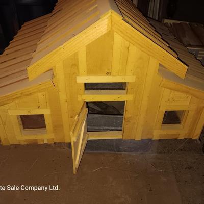 Large Hand-crafted Barn without lights