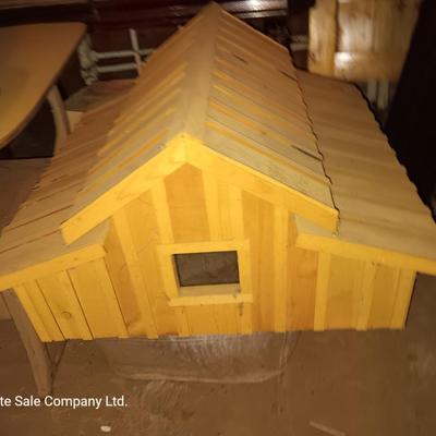 Large Hand-crafted Barn without lights