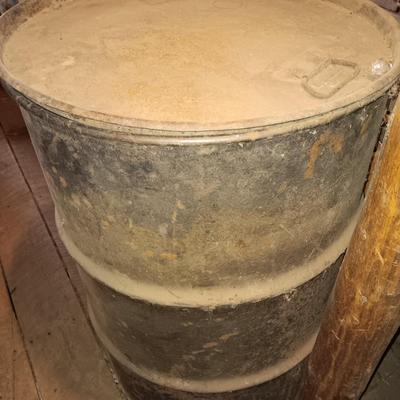 Steel barrel with older Antlers for crafting inside