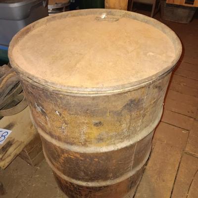 Steel barrel with older Antlers for crafting inside