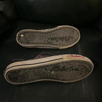 Skechers Skull Shoes size 8